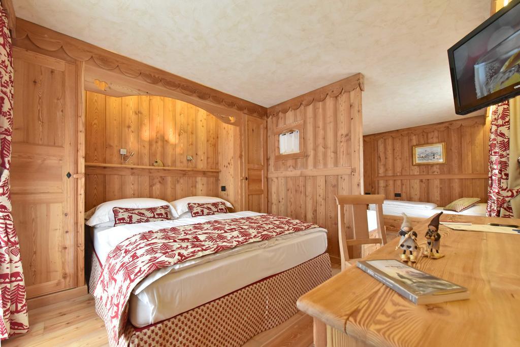 Hotel Miravidi A Cervinia 브루일서비니아 외부 사진