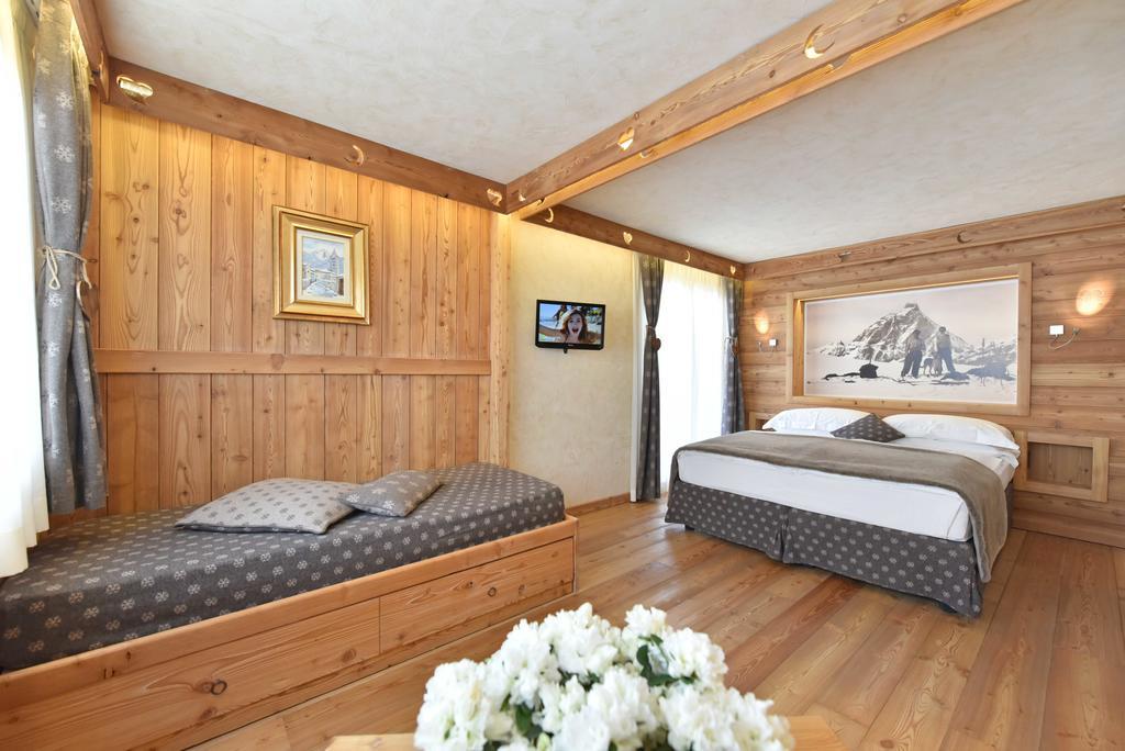 Hotel Miravidi A Cervinia 브루일서비니아 외부 사진