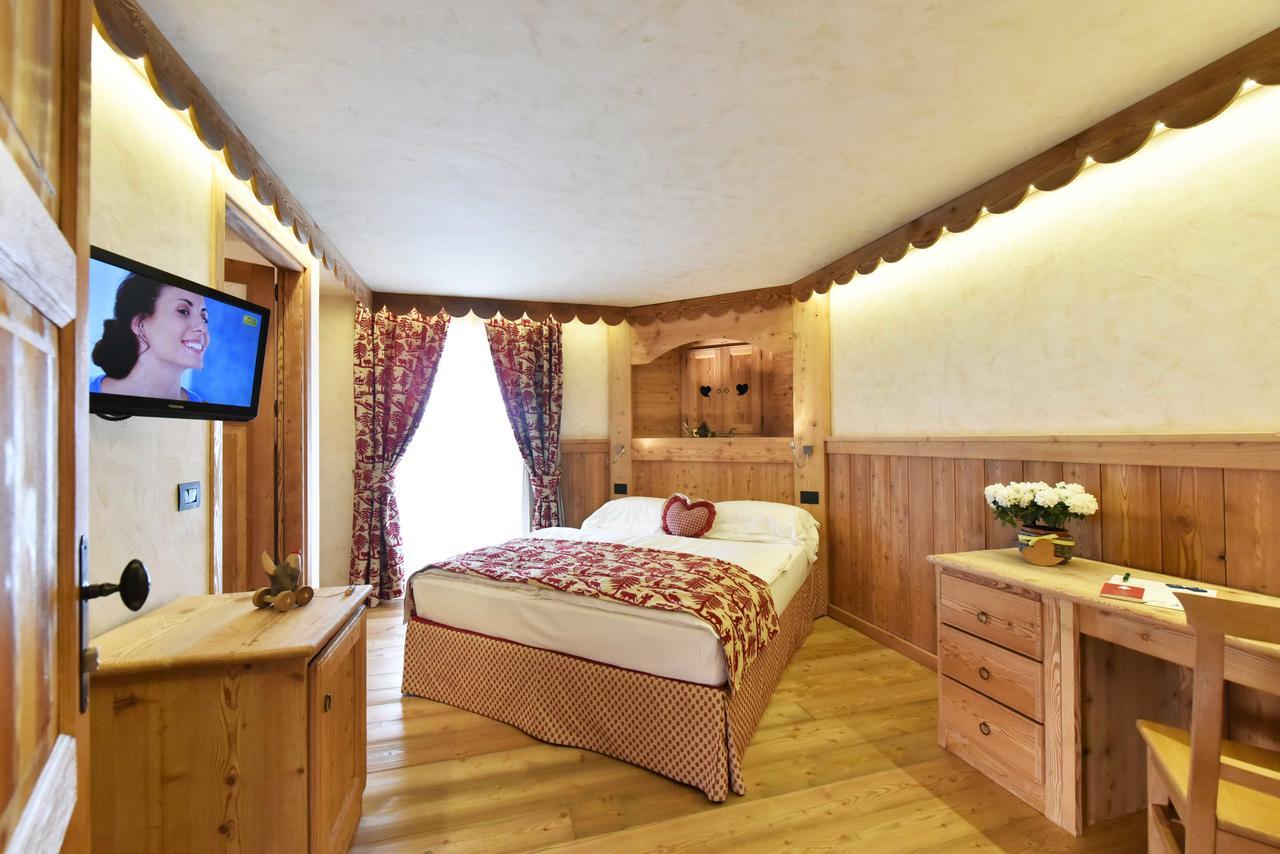Hotel Miravidi A Cervinia 브루일서비니아 외부 사진