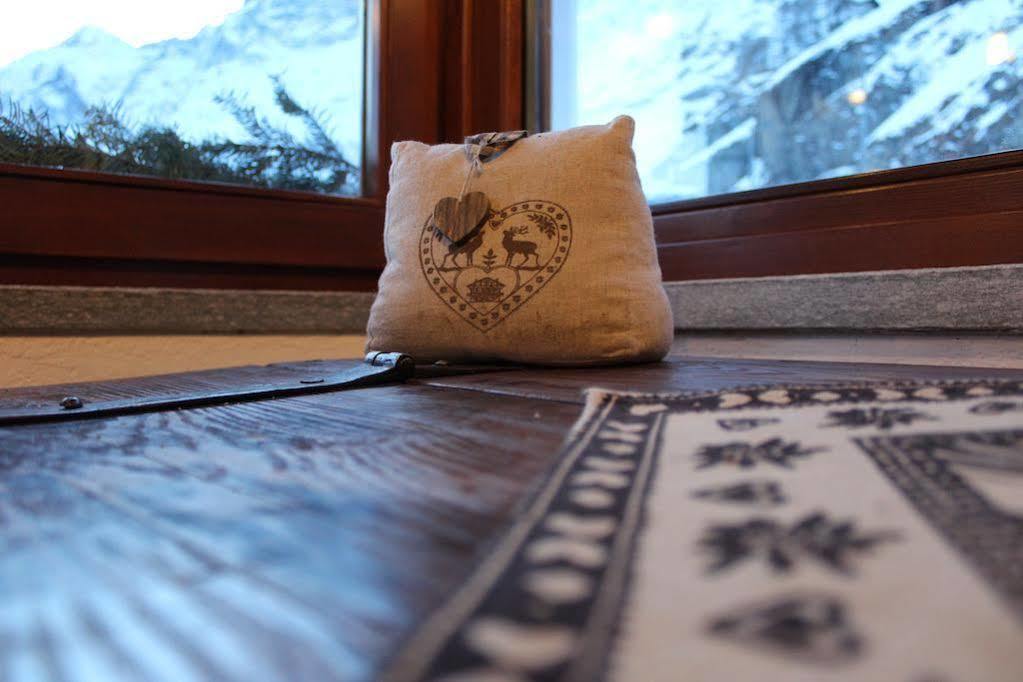 Hotel Miravidi A Cervinia 브루일서비니아 외부 사진